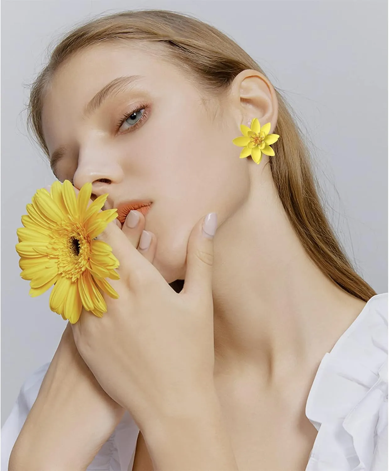 Chic Cute Boho Matte Flower Statement Stud Earrings with Gold Flower Bud for Women Sister Mom Lover and Friends