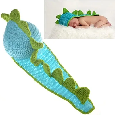 Crochet Newborn Outfits for First Photography Sessions - Baby Costumes