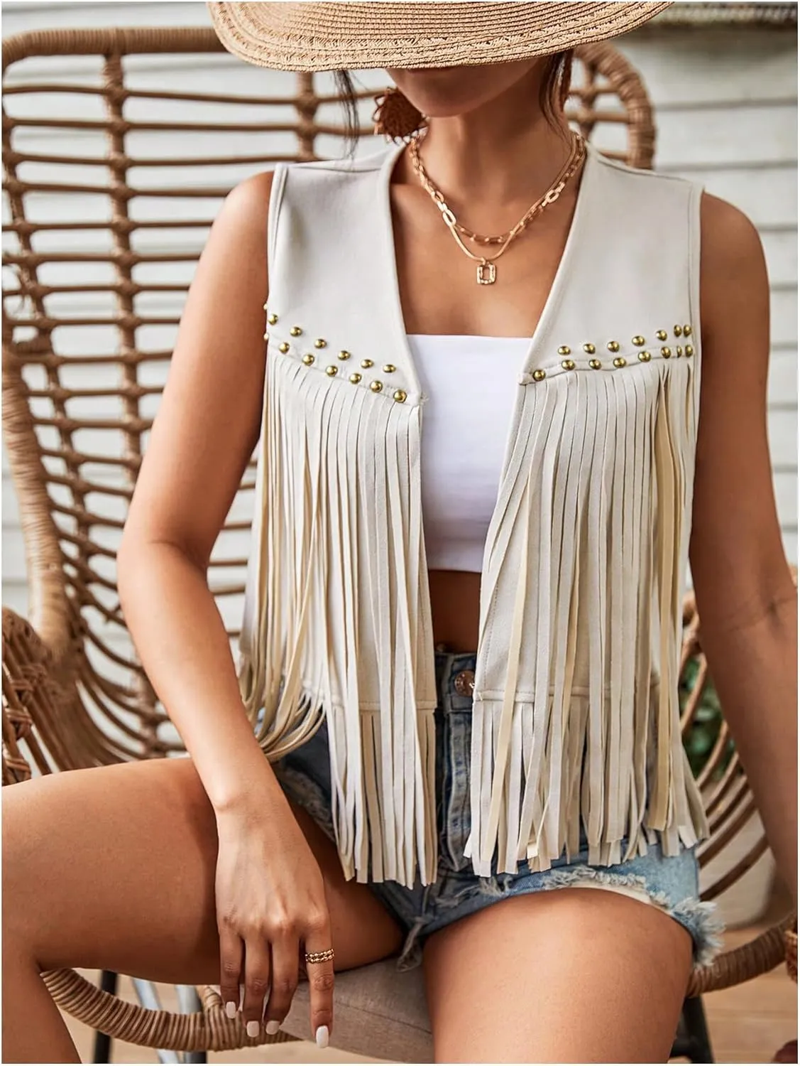 GORGLITTER Women's Tassel Fringe Sleeveless Vest Fringe Suede 70s Hippie Jacket Outfits